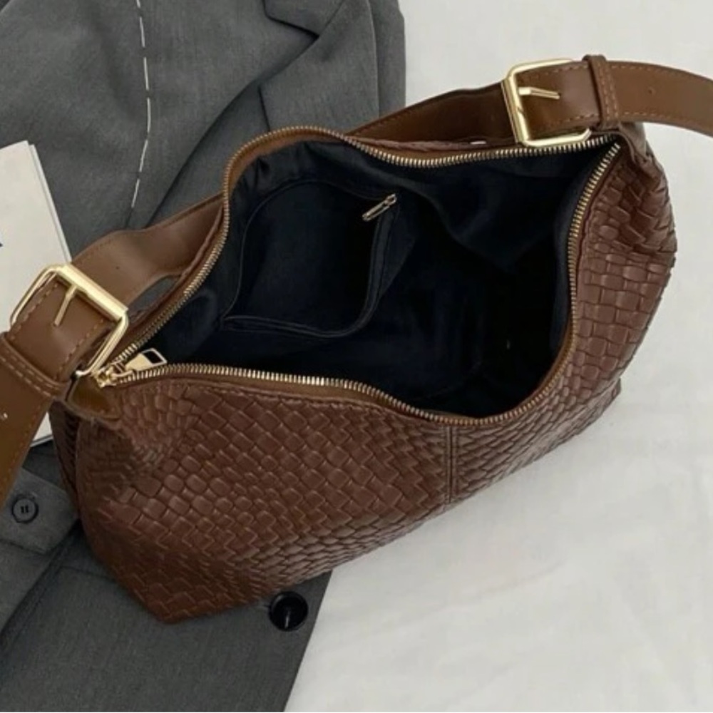 Black or Brown Soft Weave Large Shoulder Bag with Adjustable Shoulder Strap - Picture 8 of 10